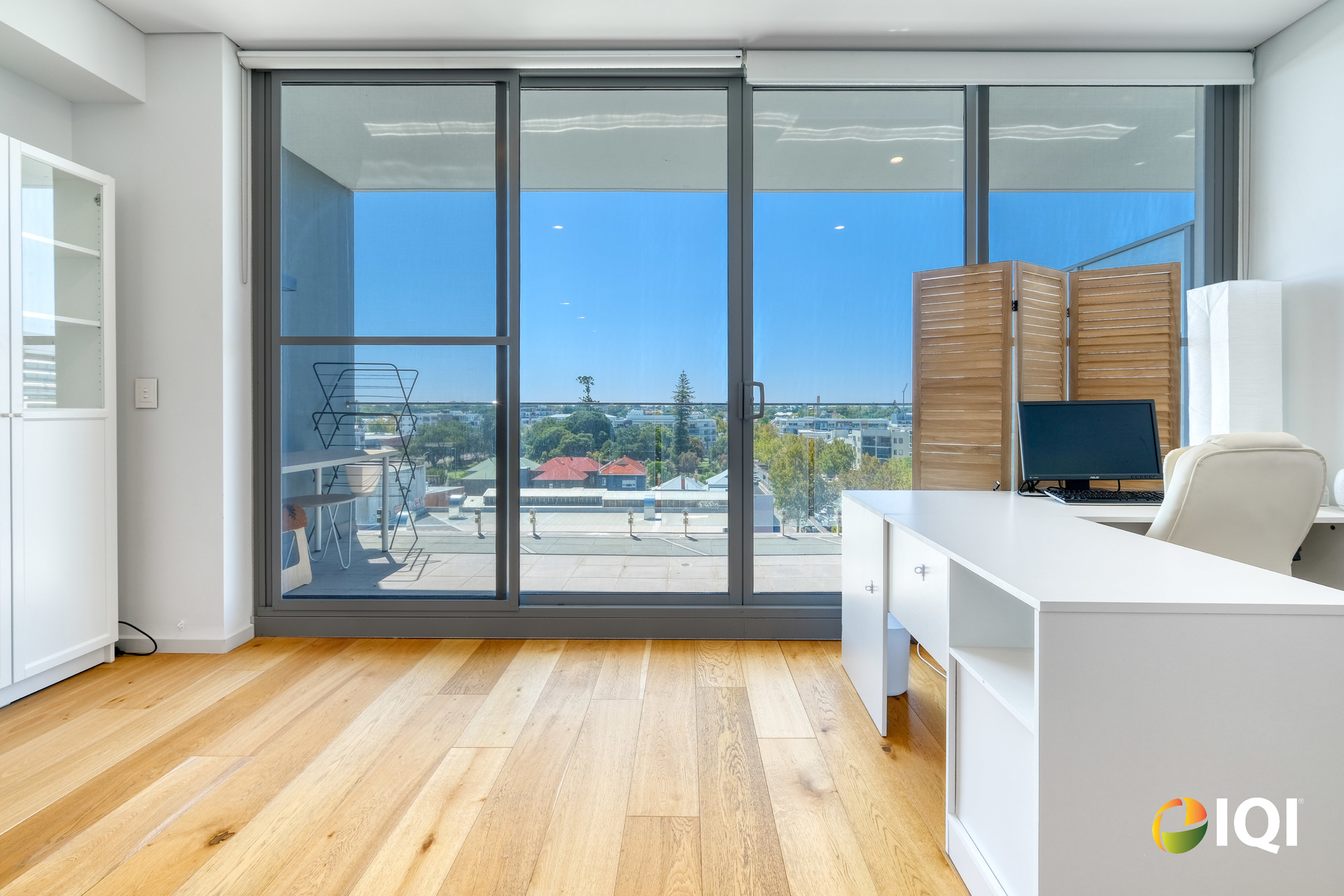 Discover Premier Inner-City Living at Oracle
 image