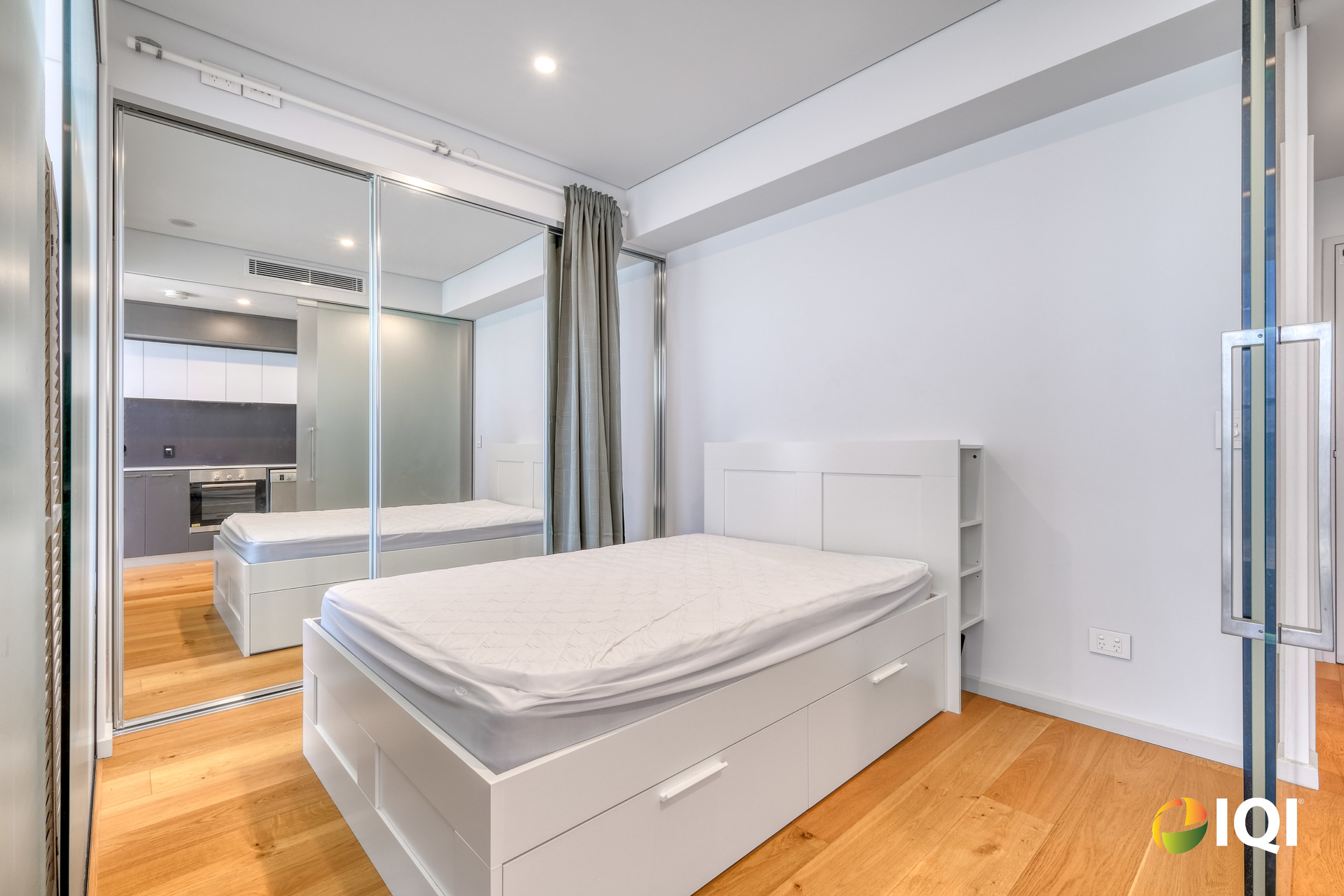 Discover Premier Inner-City Living at Oracle
 image