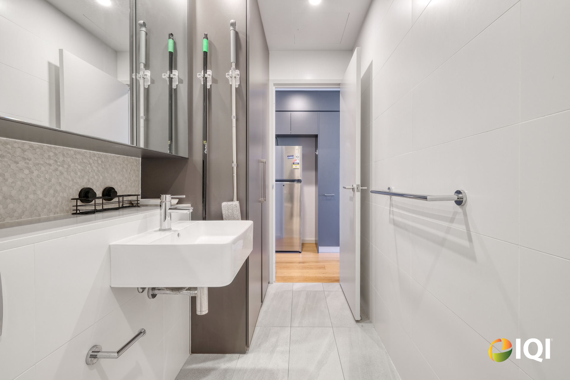 Discover Premier Inner-City Living at Oracle
 image