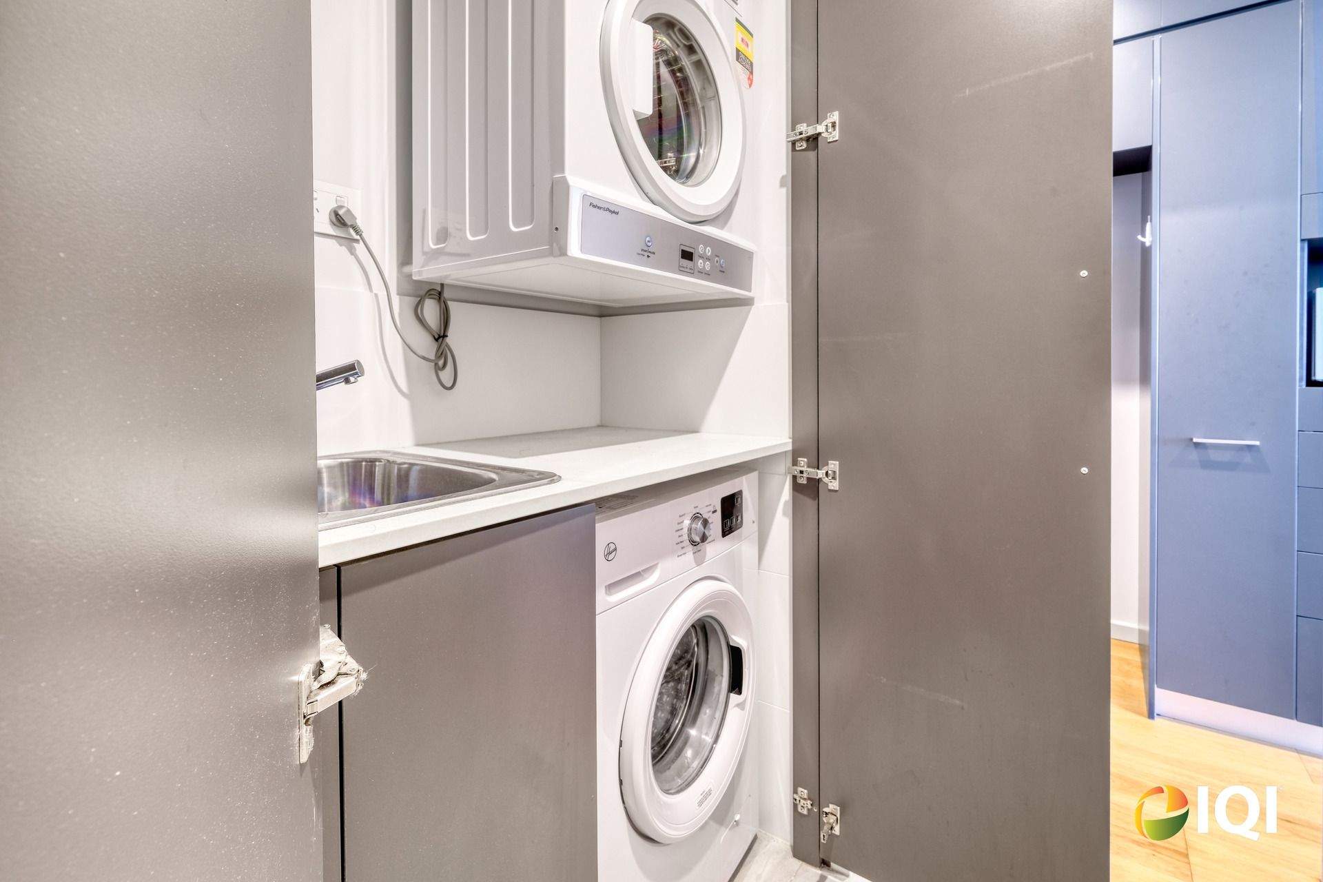 Discover Premier Inner-City Living at Oracle
 image