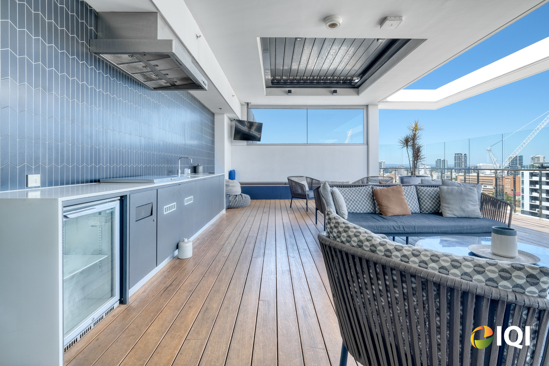 Discover Premier Inner-City Living at Oracle
 image