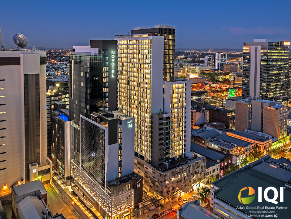 Luxury Living Awaits at NV 2918 Apartment image