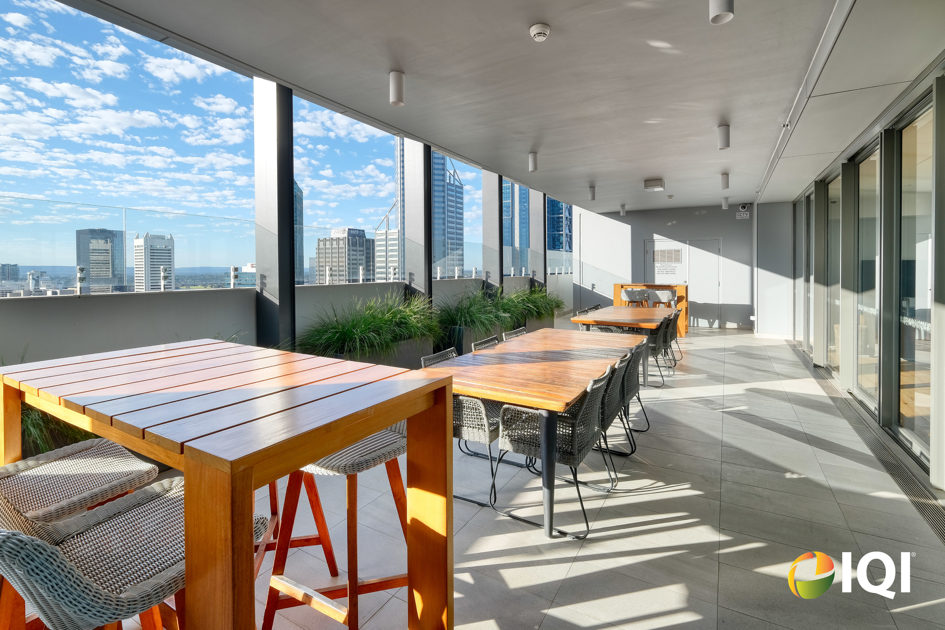 Luxury Living Awaits at NV 2911 - MOVE IN IMMEDIATELY
 image