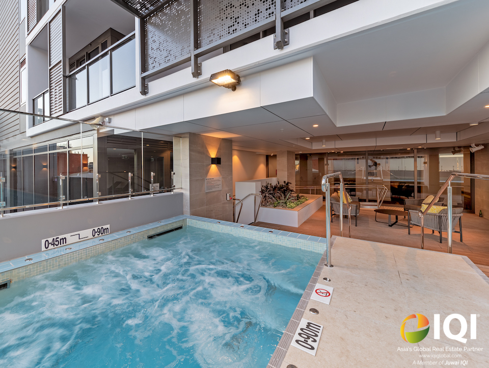 Luxury Living Awaits at NV 2911 - MOVE IN IMMEDIATELY
 image