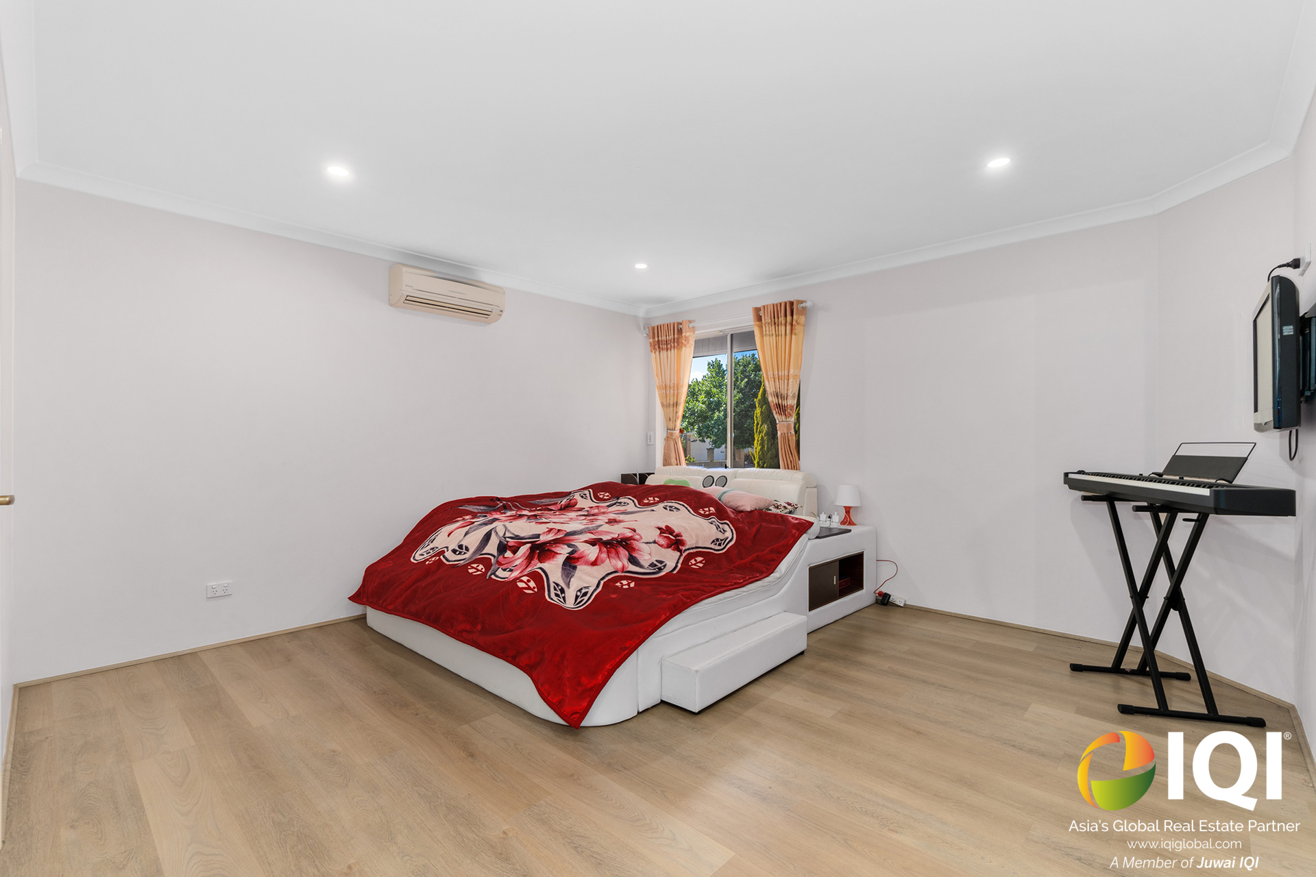 "✨ Luxurious Living in Darch !!! ✨  image