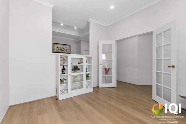 "✨ Luxurious Living in Darch !!! ✨ image