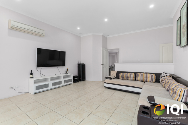 "✨ Luxurious Living in Darch !!! ✨ image