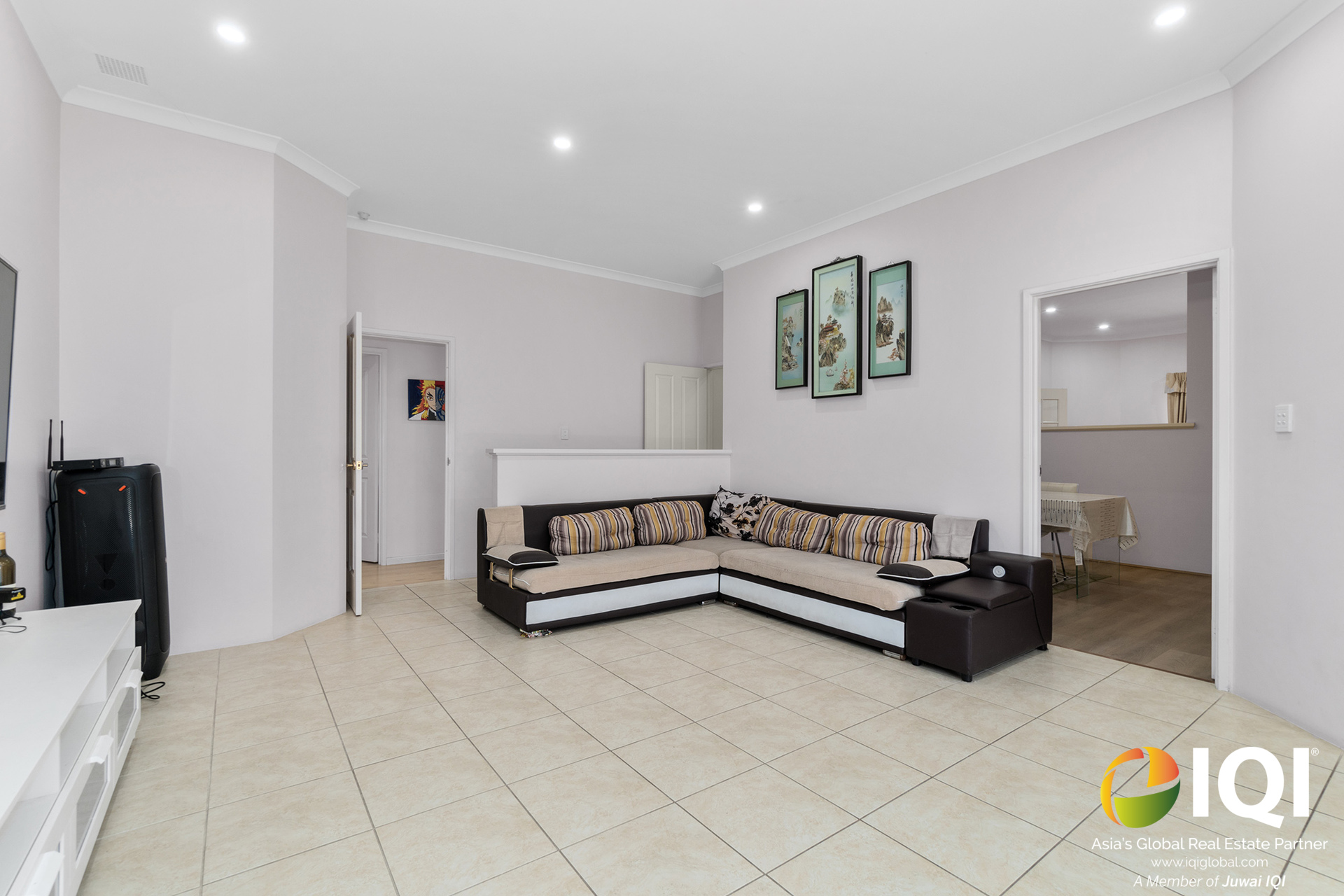 "✨ Luxurious Living in Darch !!! ✨  image