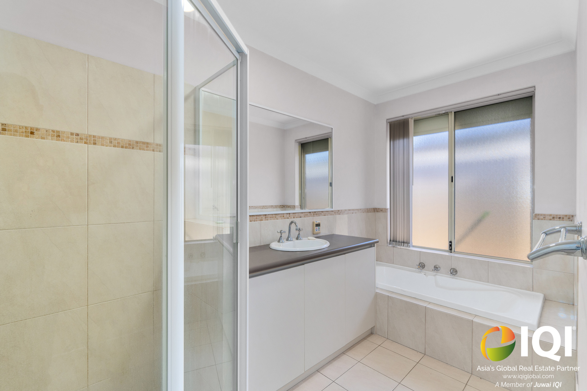 "✨ Luxurious Living in Darch !!! ✨  image