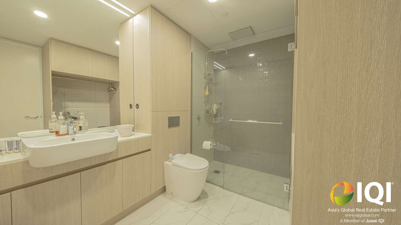 Unlock Your Dream Investment Opportunity in the Heart of Perth! image