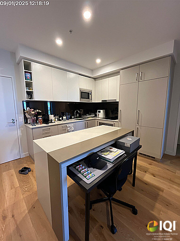 Inner-City Dream Apartment with NV 1807! image