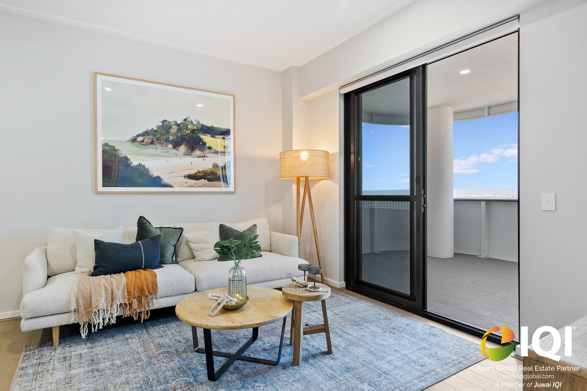 Sunrise Viewing From YOUR Apartment! 

VIEW BY APPOINTMENT
- 27 APRIL image