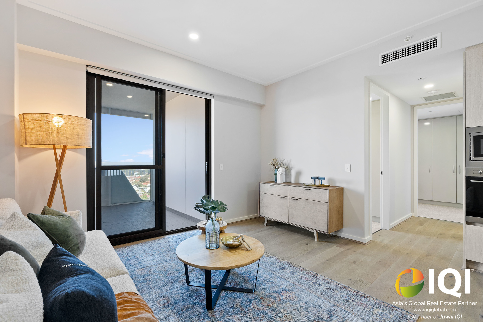 Sunrise Viewing From YOUR Apartment! 

VIEW BY APPOINTMENT
- 27 APRIL image