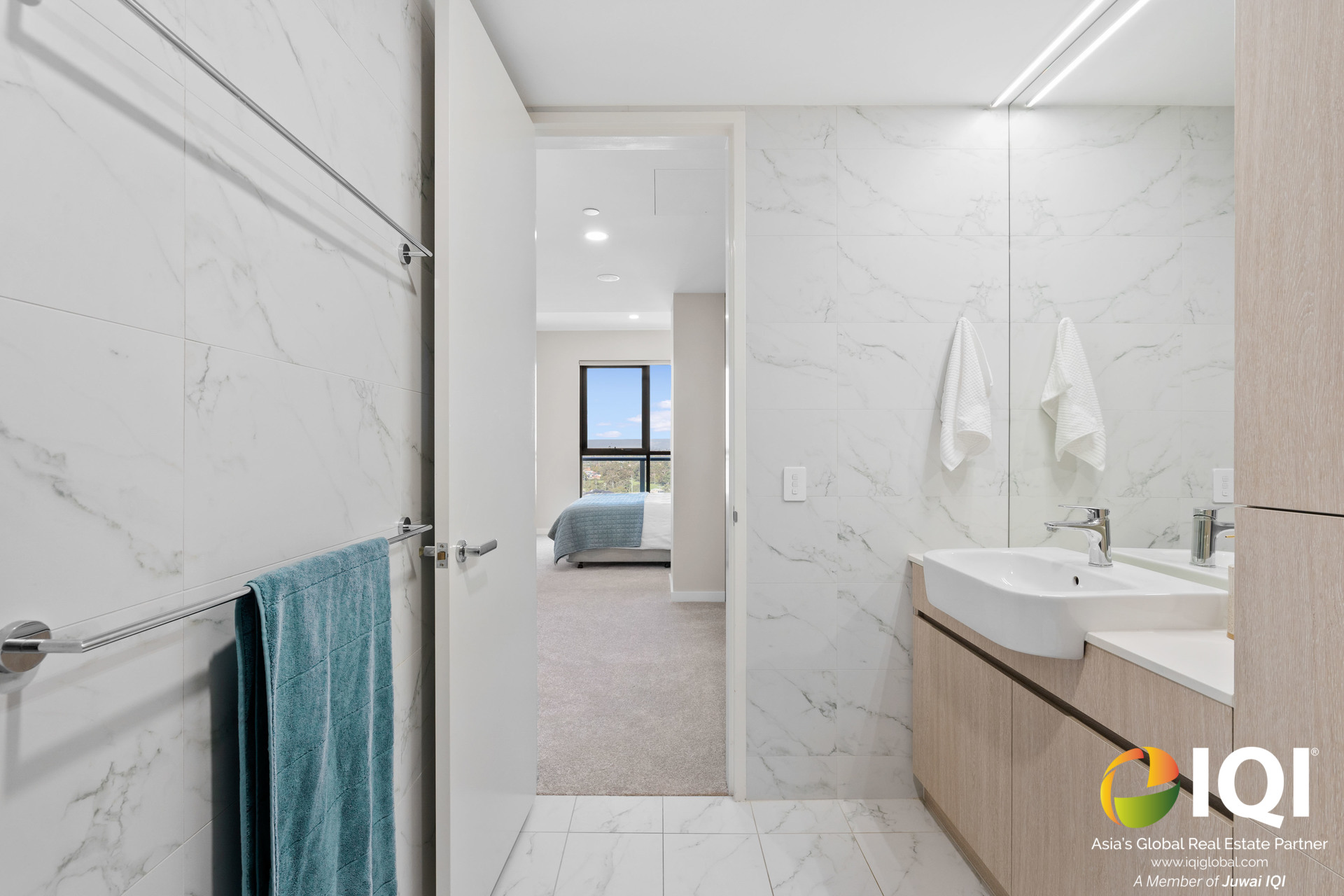 Sunrise Viewing From YOUR Apartment! 

VIEW BY APPOINTMENT
- 27 APRIL image