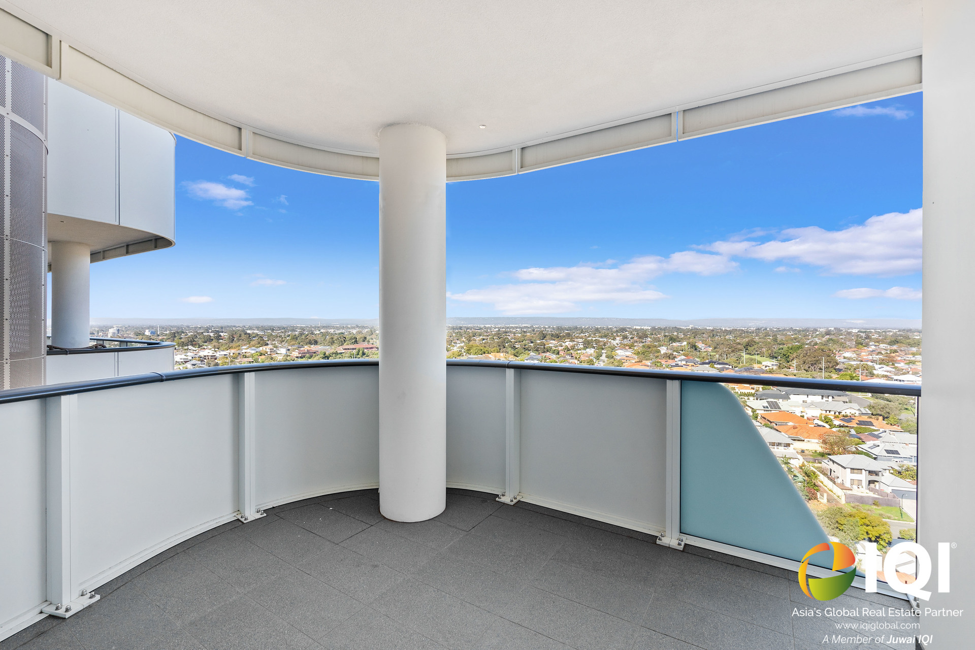 Sunrise Viewing From YOUR Apartment! 

VIEW BY APPOINTMENT
- 27 APRIL image