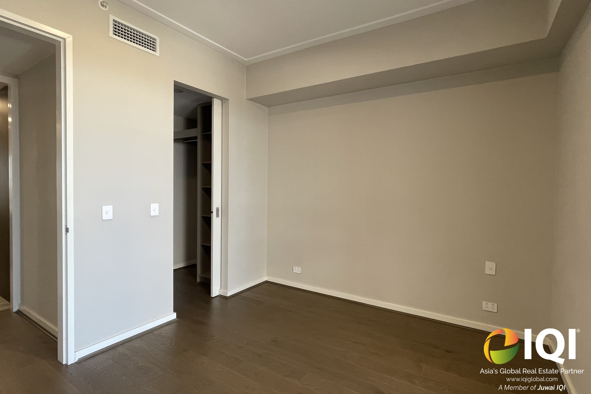 Experience Elevated Living at The Crest Apartments

VIEW BY APPOINTMENT
- 27 APRIL  image