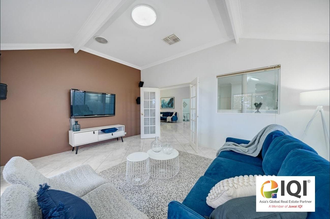 Spacious Family Retreat on a Prime Pearsall Block image