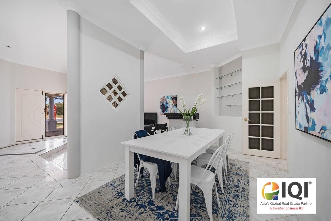 Spacious Family Retreat on a Prime Pearsall Block image