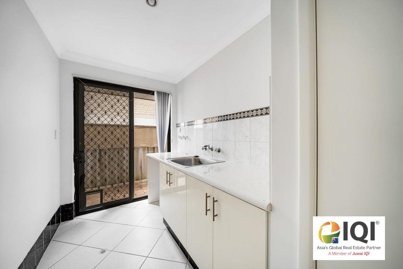 Spacious Family Retreat on a Prime Pearsall Block image