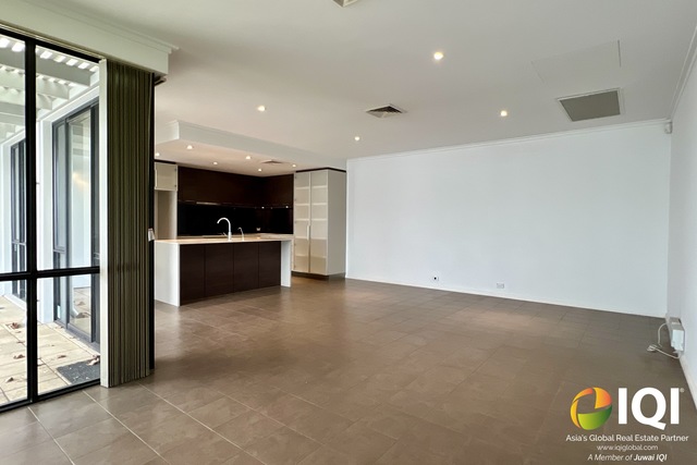 Sunlit & Spacious Family Home – View Before It's Tenanted! image