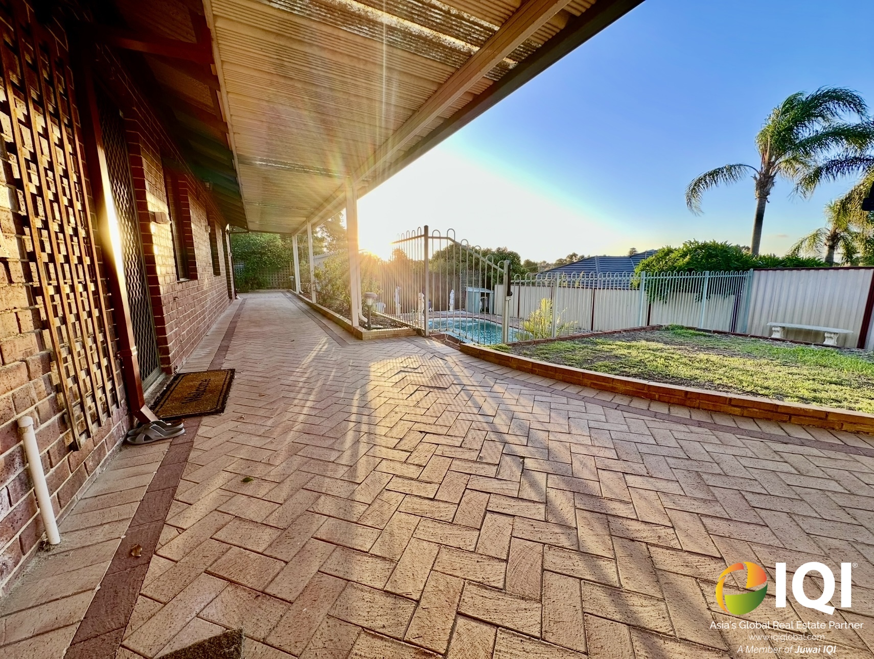 Exceptional Family Living on a Rare 1,011sqm Block – Willetton SHS Zone image