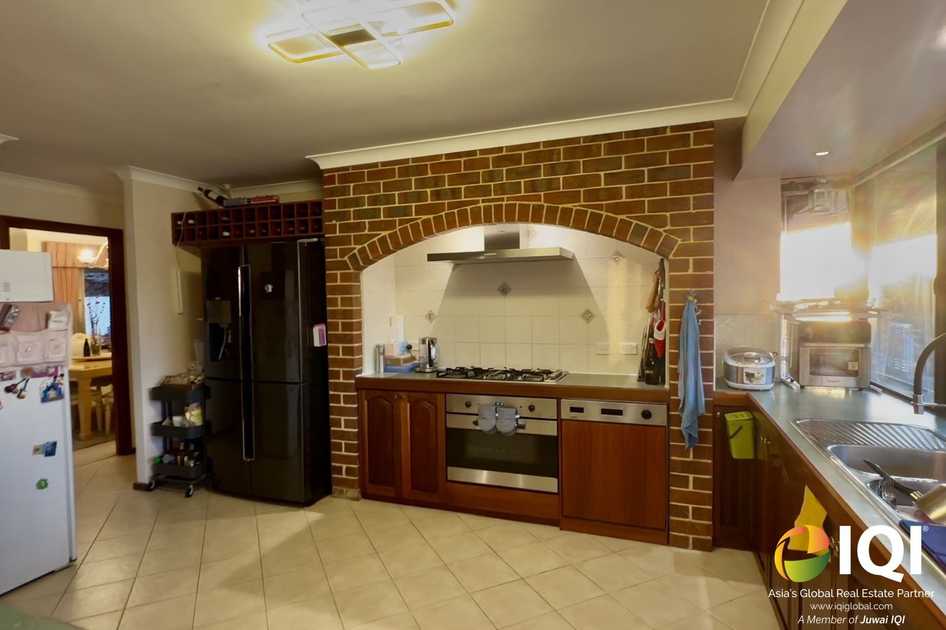 Exceptional Family Living on a Rare 1,011sqm Block – Willetton SHS Zone image